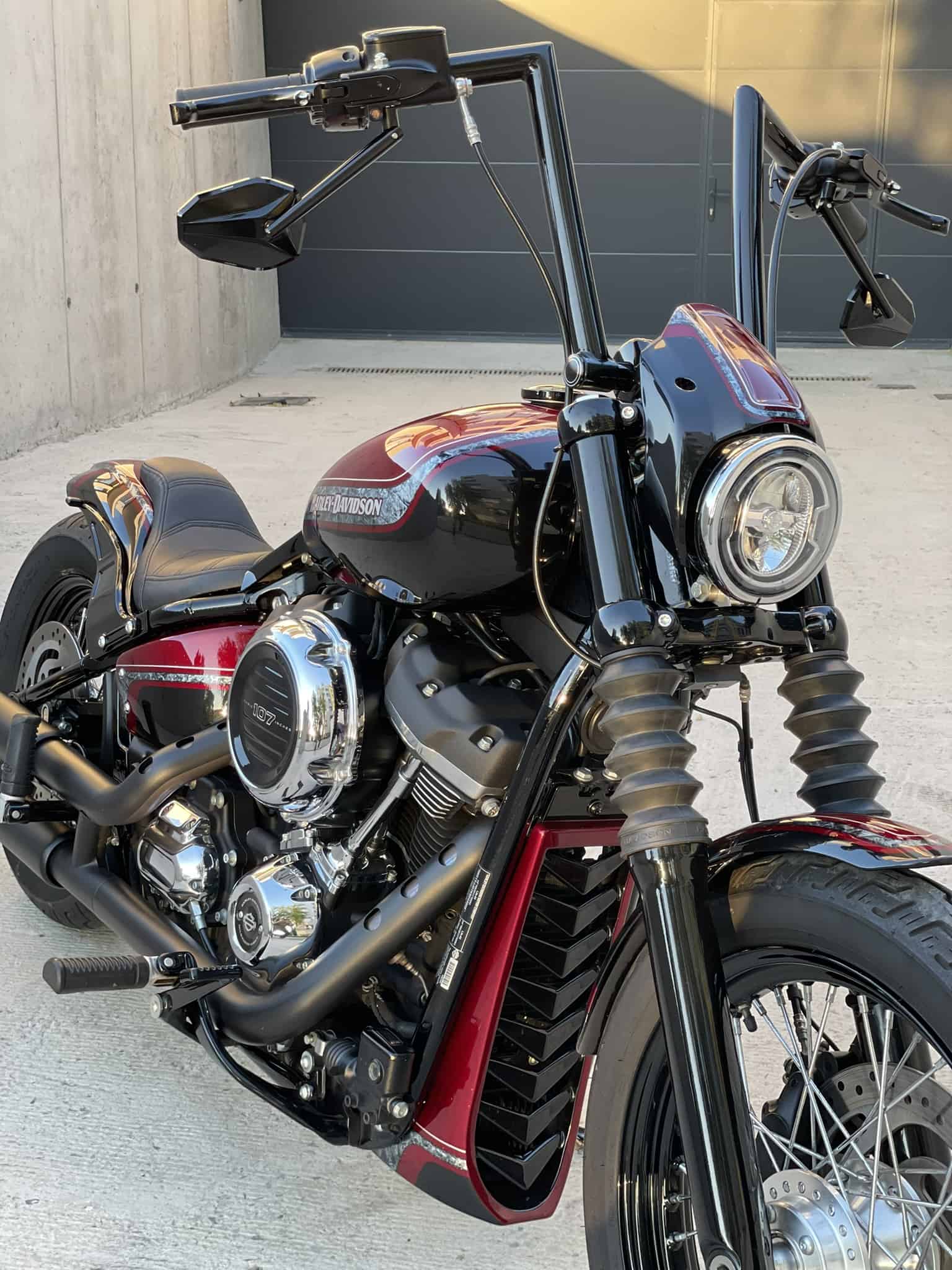 HARLEY DAVIDSON STREET BOB 107