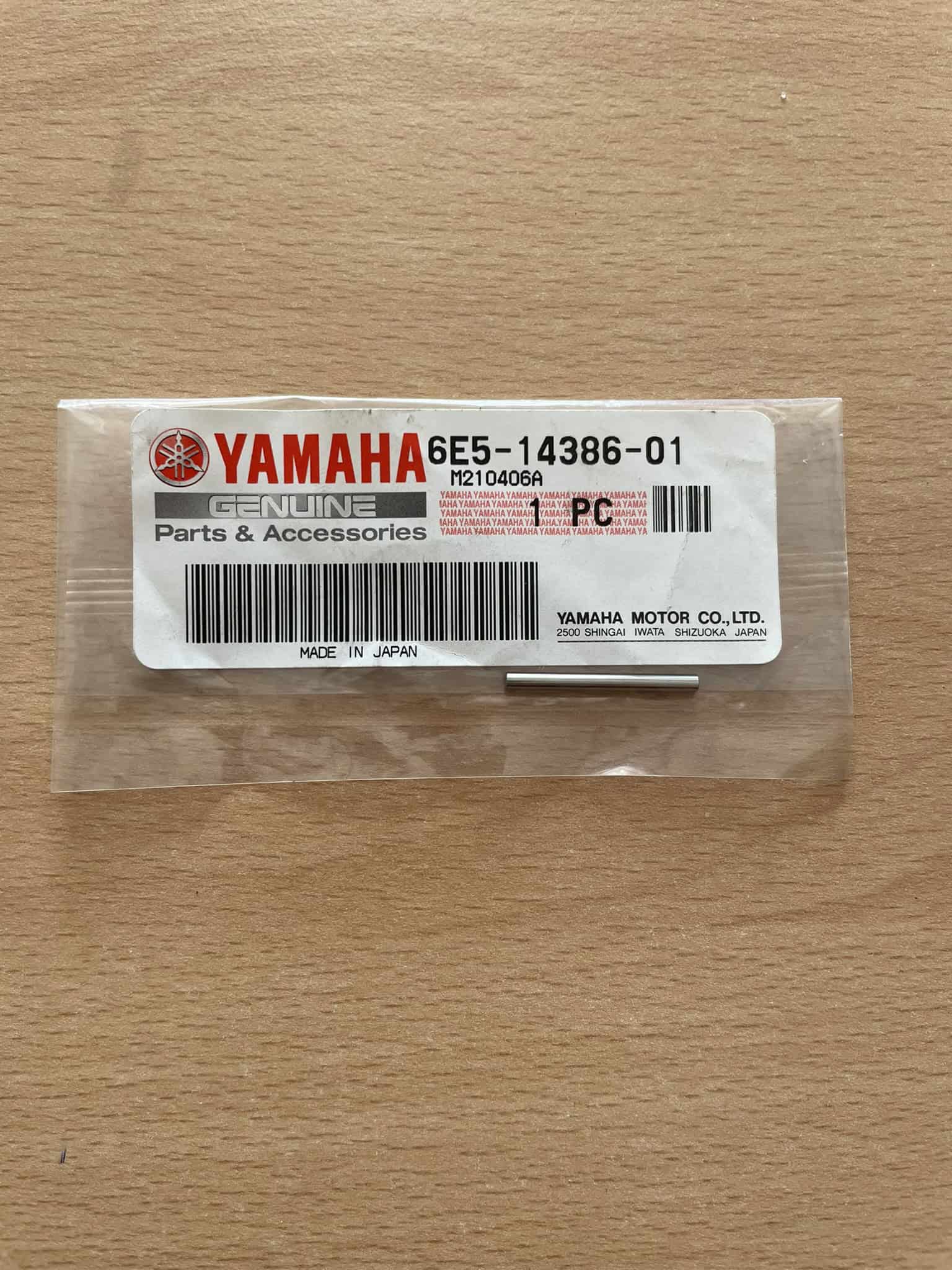 YAMAHA - hřídélka plováku 6E5-14386-01
