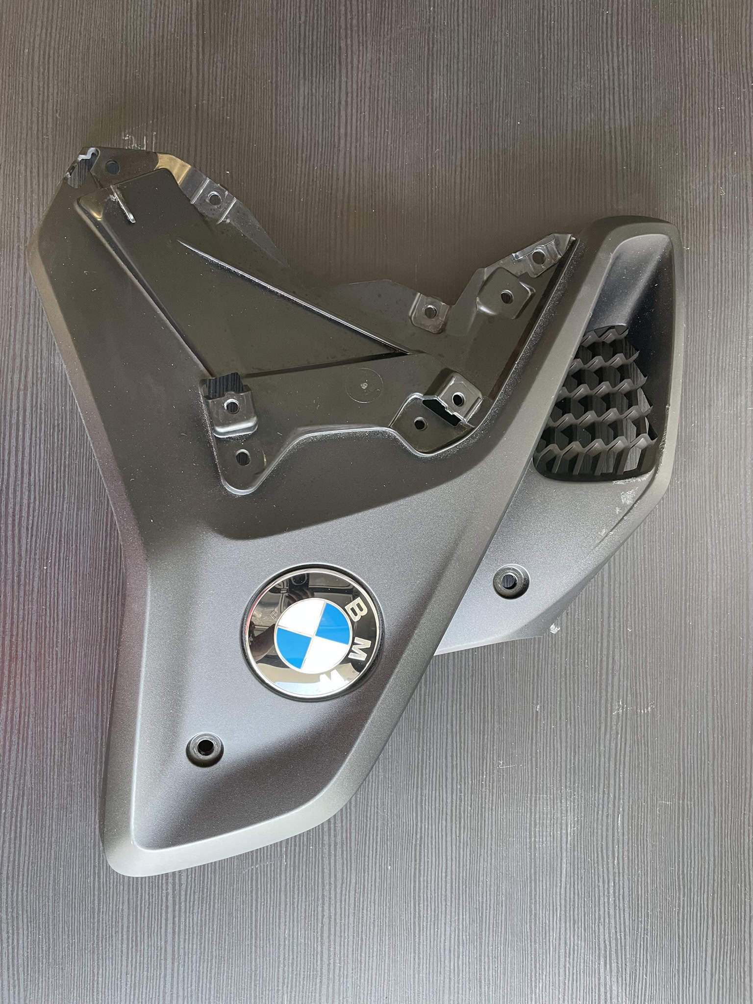BMW - R 1200 GS LC boční plast levý 46638556655