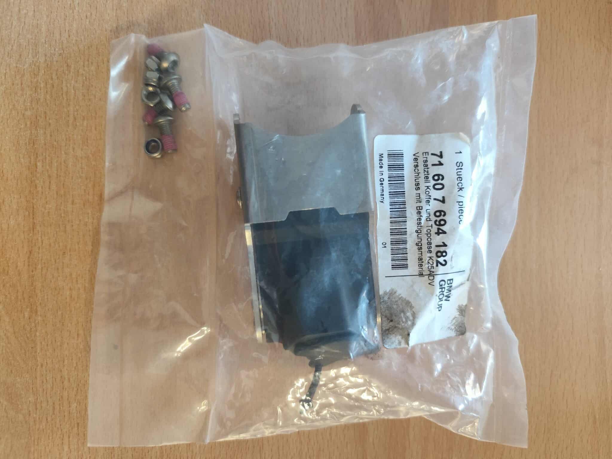BMW - zámek víka kufru 71607694182
